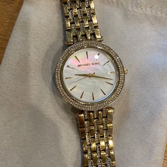MICHAEL KORS watch